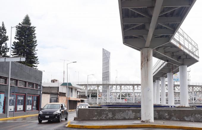 AYUNTAMIENTO . Realizan brigada de mantenimiento al distribuidor Juárez-Serdán