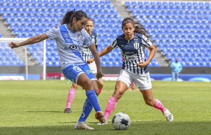 El Club Puebla femenil pierde 0-3 ante las campeonas Rayadas