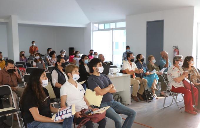 Imparte DIF Municipal Taller de Alimentación para pacientes y cuidadores/as de Parkinson.