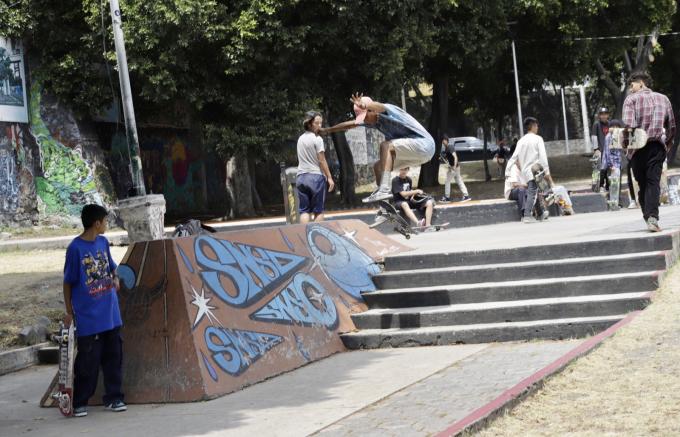El SMDIF Puebla reunió a un centenar de menores en práctica de Skateboarding