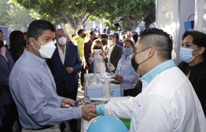 Inaugura el alcalde Eduardo Rivera la Feria de la Vivienda