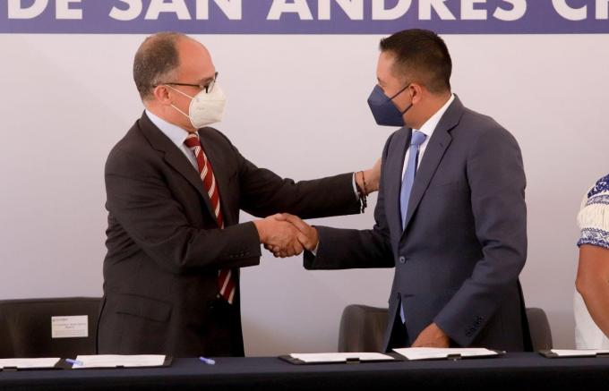 Firman convenio de colaboración, el Ayuntamiento de San Andrés Cholula e ITAIPUE