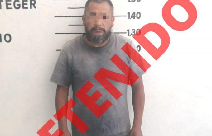 Policías de San Pedro Cholula detienen a hombre por violencia familiar