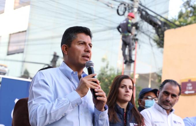 Avanza iniciativa para ordenar el cableado aéreo en el Centro Histórico de Puebla.