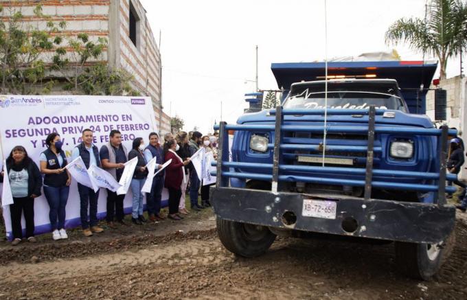 Inicia Ayuntamiento de San Andrés Cholula adoquinamiento en San Antonio Cacalotepec.