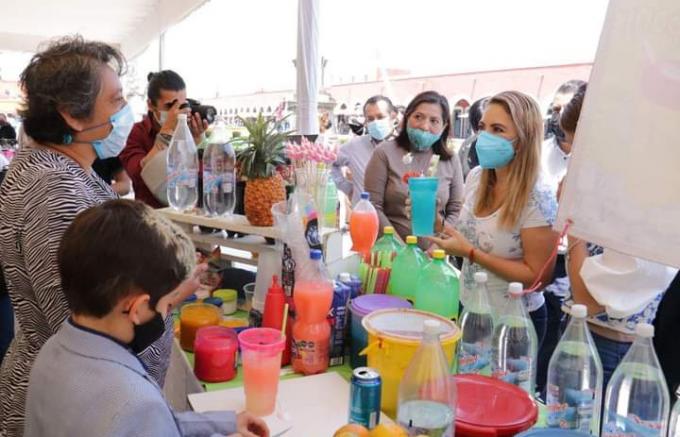 Encabeza Paola Angon inauguración de Feria de Autoempleo para grupos vulnerables