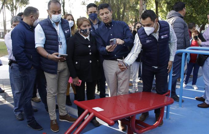 Eduardo Rivera Pérez entrega rehabilitación del Ecoparque Rotonda 2 de Abril
