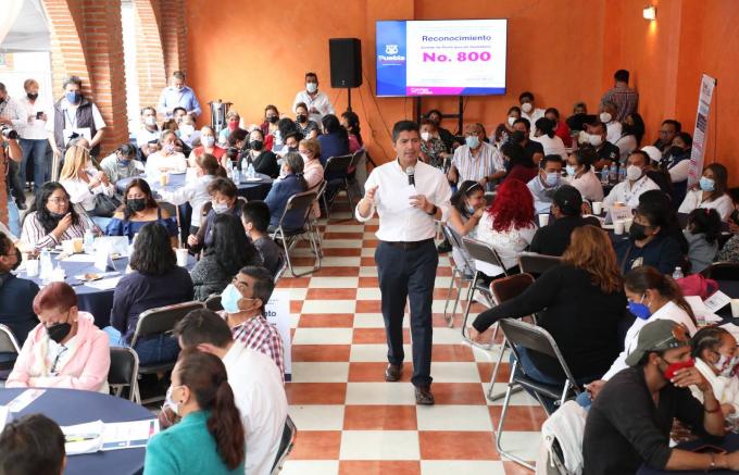 Entrega Eduardo Rivera reconocimiento al Comité de Participación Ciudadana #800