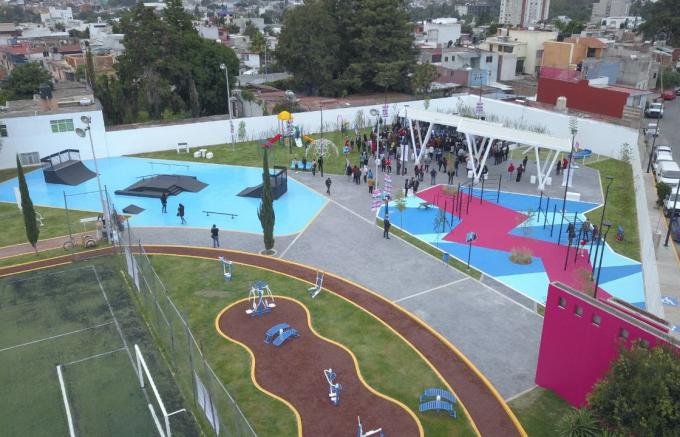 Ayuntamiento de Puebla entrega rehabilitación de parque en la Romero Vargas