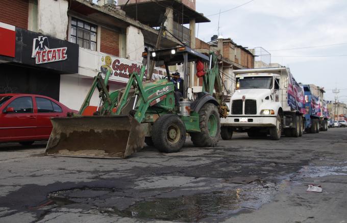 Ayuntamiento de Puebla rehabilitará con concreto hidráulico vialidad en Ignacio Romero Vargas