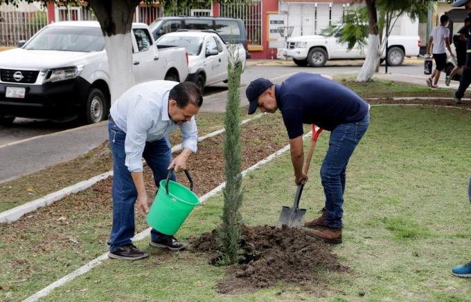 Ayuntamiento de San Andrés Cholula realiza jornada Sábados de Faena en Oyamel y Paseos de San Andrés