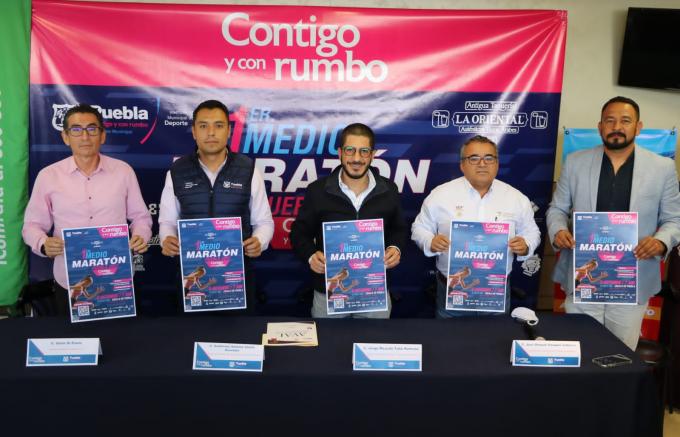 Presenta el Ayuntamiento de Puebla el primer medio maratón