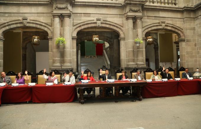 Ayuntamiento de Puebla emite convocatoria para renovación de inspectorías, durante sesión de cabildo.