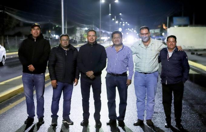 Enciende Edmundo Tlatehui luminarias del corredor turístico