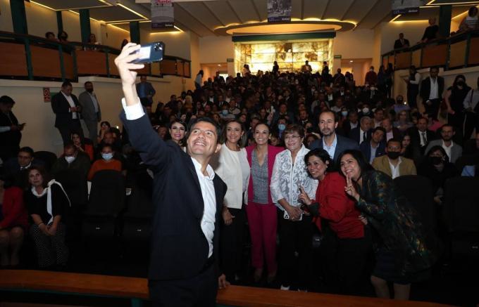 Se cumplen 365 días de la administración municipal de Eduardo Rivera.