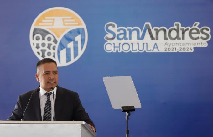 Rinde Edmundo Tlatehui su primer informe de gobierno.