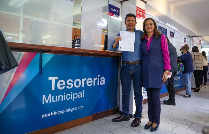 Eduardo Rivera anuncia beneficios del pago anticipado de predial y limpia 2023