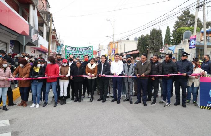 Ayuntamiento de Puebla entrega rehabilitación de la calle Camino Nacional