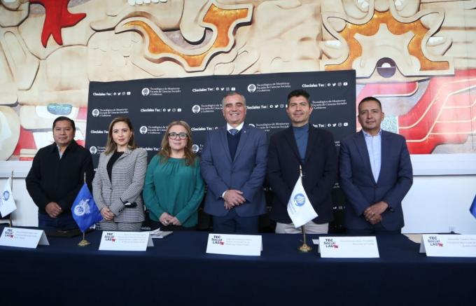 Participa Eduardo Rivera en el "Tec Social Lab" del Tecnológico de Monterrey
