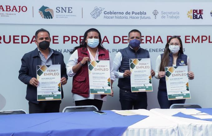 Presenta Edmundo Tlatehui primera feria de empleo 2023 de San Andrés Cholula