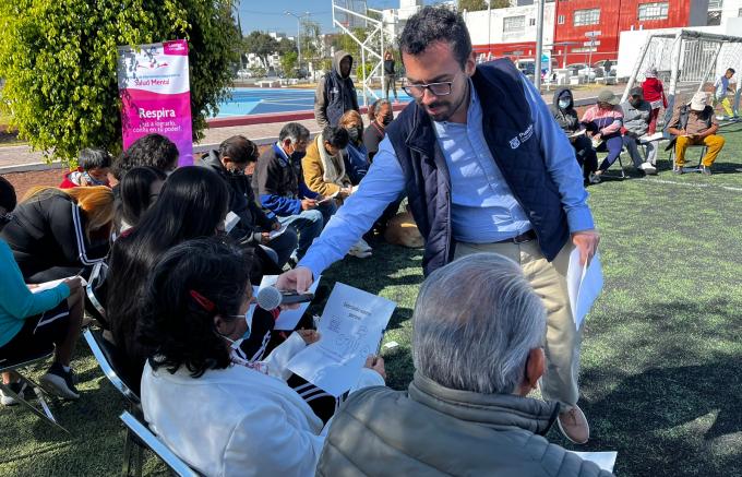 SMDIF Puebla brinda sesiones psicoterapeúticas en espacios públicos