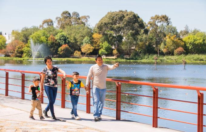 Entrega Eduardo Rivera la rehabilitación del Parque Centenario Laguna de Chapulco