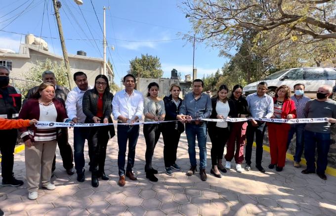 Gobierno de Tlaxcala Capital entrega obra de pavimentación en Atempan