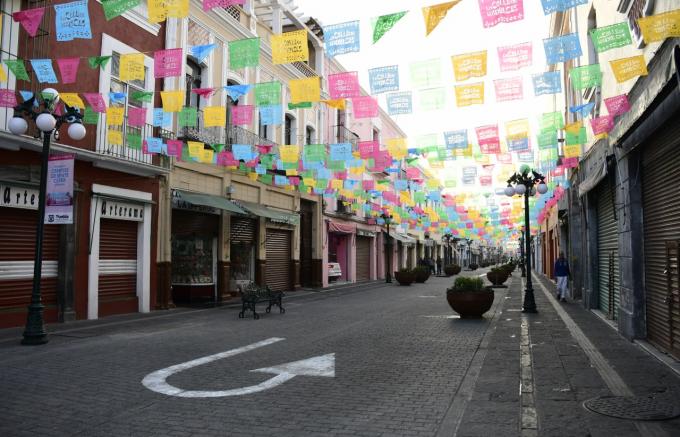 Ayuntamiento de Puebla entrega obra de rehabilitación en la Calle de los Dulces