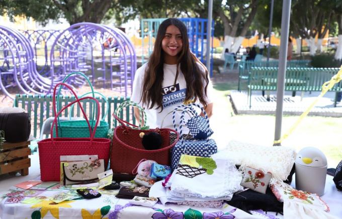 Impulsa Ayuntamiento de San Andrés Cholula espíritu emprendedor de juventud sanandreseña.