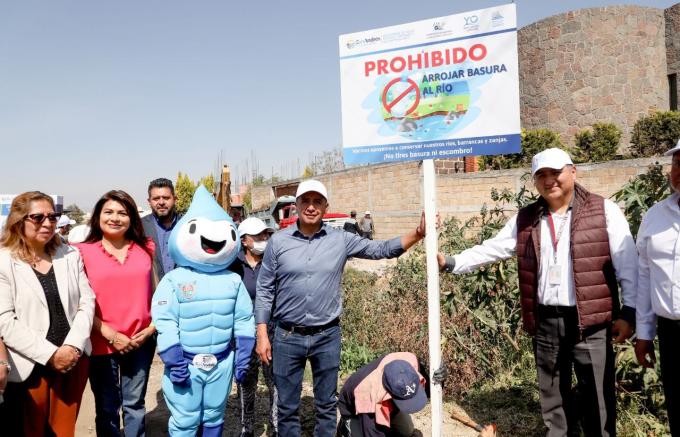 Inicia Ayuntamiento de San Andrés Cholula limpieza de la zanja Actipan