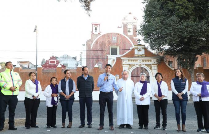 Ayuntamiento de Puebla rescata imagen del Templo de San Antonio y fachadas en barrios.