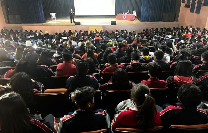 SMIDF Puebla impulsa estrategia de prevención de violencia digital en escuelas