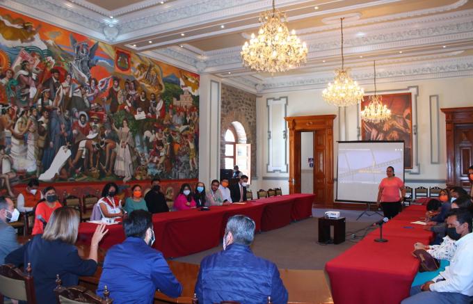 Personal de Sindicatura se capacita en atención a víctimas de violencia