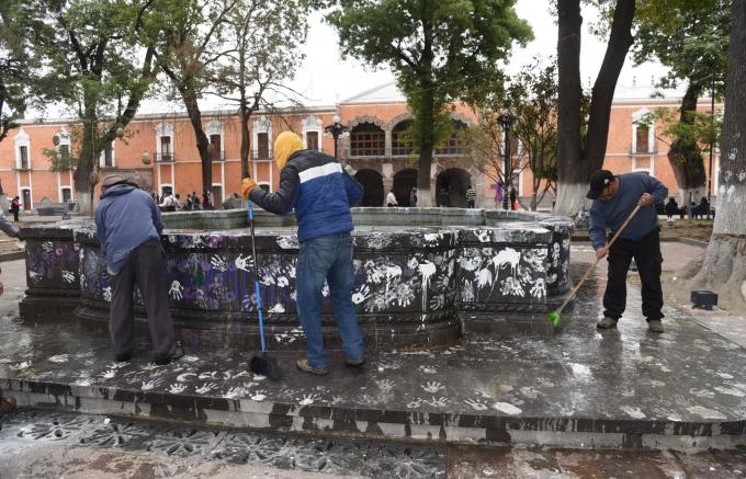 Continúa Ayuntamiento de Tlaxcala con labores de limpieza en primer cuadro de la Ciudad