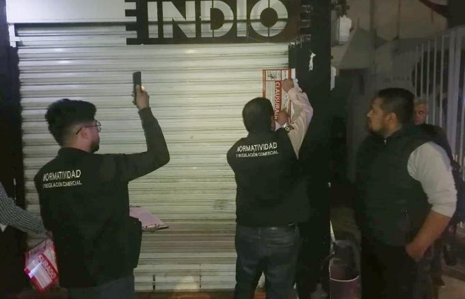 Continúan operativos para ordenar establecimientos con venta de alcohol.