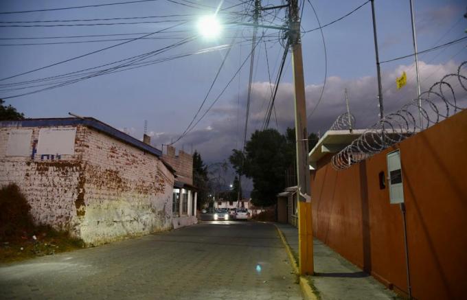 Ayuntamiento de Tlaxcala Capital sustituye 12 mil luminarias