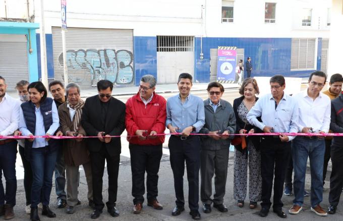 Ayuntamiento de Puebla entrega la avenida 14 Oriente