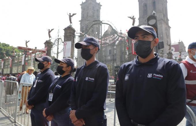 Saldo blanco en procesión de Viernes Santo en Puebla capital