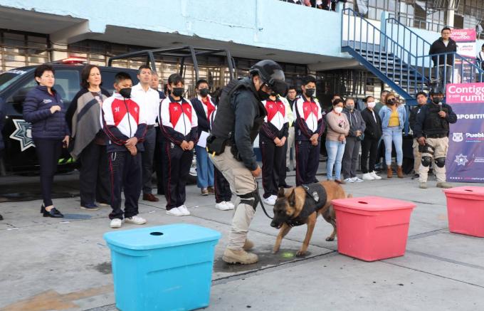 Ayuntamiento de Puebla realiza Rally por Tu Seguridad en la secundaria Héroes de la Reforma