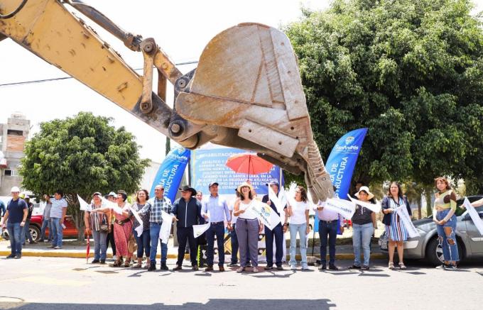 Rehabilita el Ayuntamiento de San Andrés Cholula la calle Polux Oriente en la Delegación Atlixcáyotl