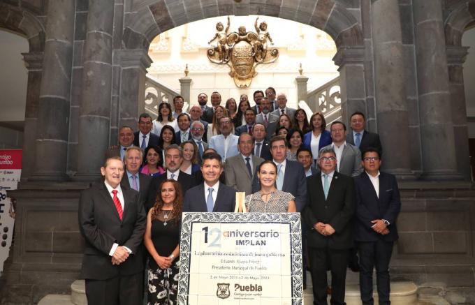 Cumple el IMPLAN 12 años y festeja con la firma del Gran Acuerdo por Puebla 2050