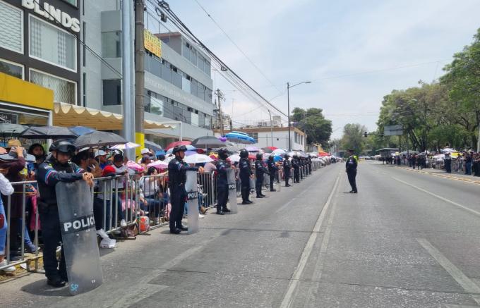 Reporta el Ayuntamiento de Puebla que el Desfile del 5 de mayo se efectuó en orden y seguridad