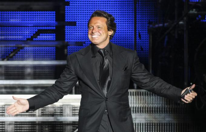 CONCIERTOS . Anuncian las fechas de preventa para el concierto de Luis Miguel en Puebla