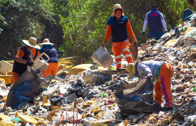 Organismo Operador del Servicio de Limpia intervino la barranca Acoco-Alseseca