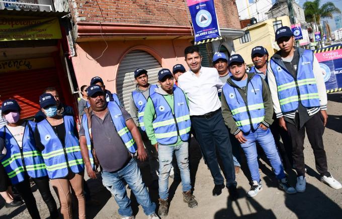 Ayuntamiento de Puebla inicia rehabilitación de la 95 Oriente, en Mateo de Regil