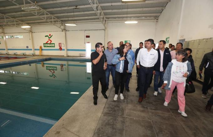 Ayuntamiento de Puebla invierte 8 mdp en la rehabilitación del Complejo Acuático Municipal del Sur