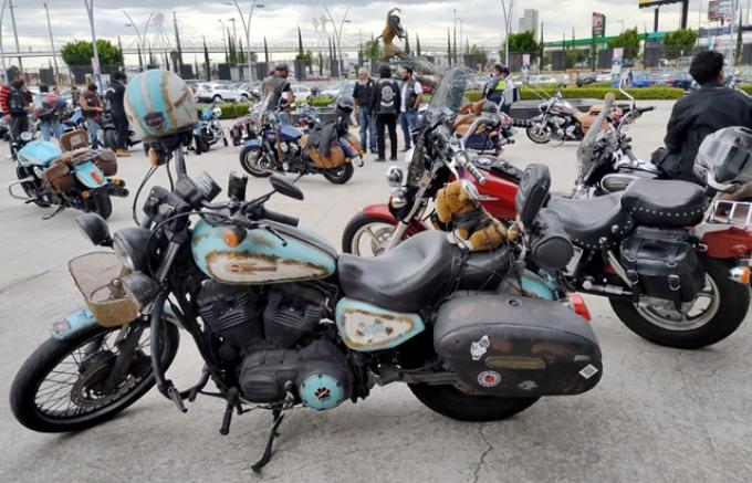 Exhibición de la “Cultura Biker” en el Complejo Cultural Universitario