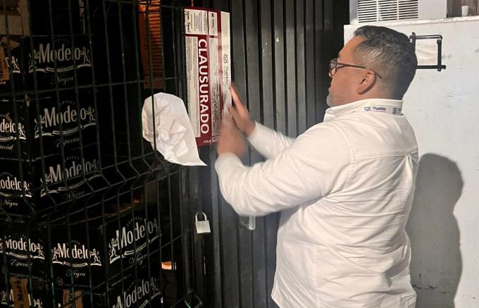 Mantiene Unidad de Normatividad operativos para supervisar funcionamiento de los establecimientos.