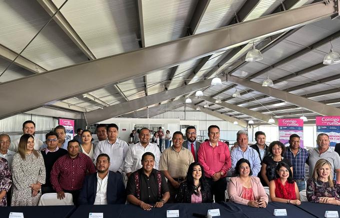 Ayuntamiento de Puebla promueve conservación de archivos en juntas auxiliares