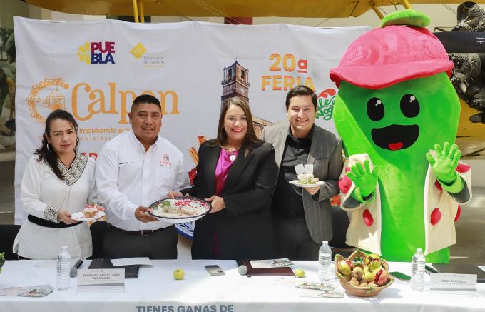 El gobierno estatal promociona la Feria del Chile en Nogada de Calpan